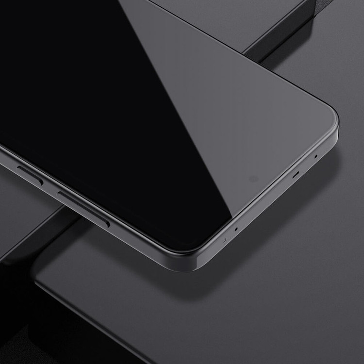محافظ صفحه نمایش نیلکین مدل CP Plus Pro مناسب برای گوشی موبایل اوپو Find X8 Ultra