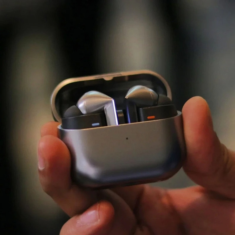 هدفون بلوتوثی مدل Galaxy Buds3 Pro