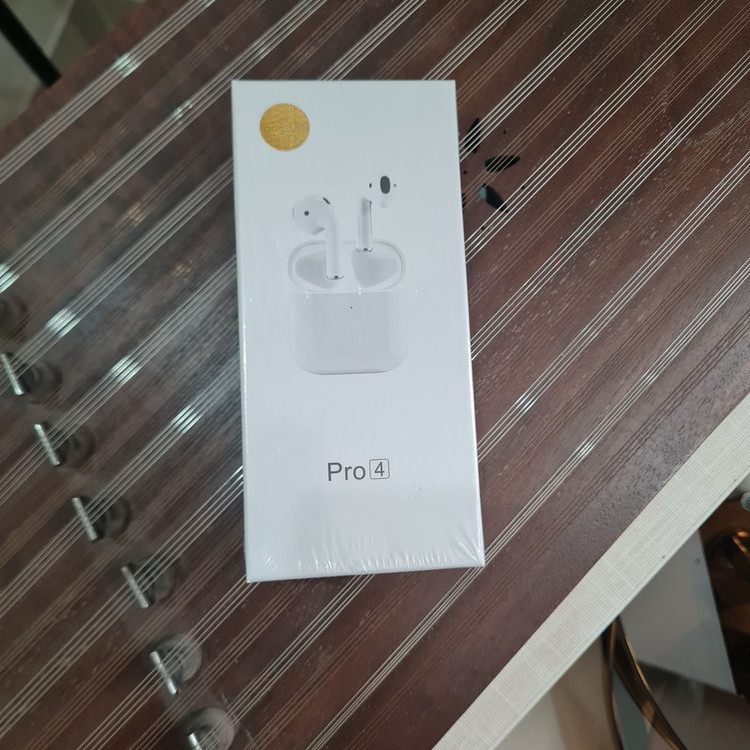 هدفون بلوتوثی مدل Airpods Pro 4 ORIG