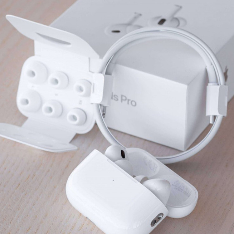 هدست بلوتوثی مدل AirPod Pro 2