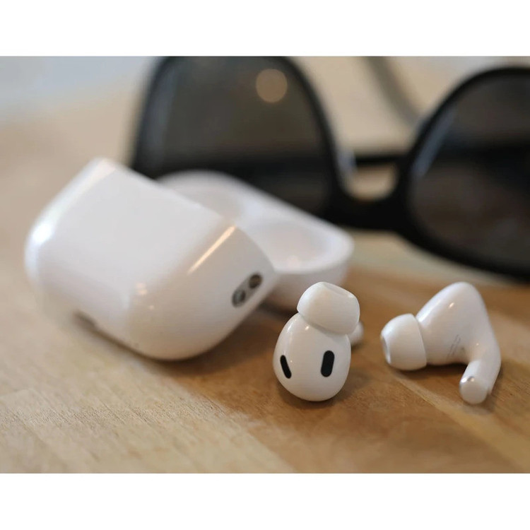 هدفون بلوتوثی مدل AirPods Pro 2nd Generation 2023