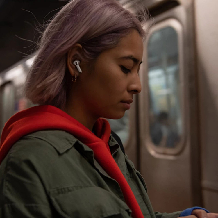 هدفون بلوتوثی مدل AirPods Pro 2nd Generation 2023