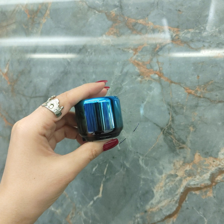 اسپیکر بلوتوثی قابل حمل آزرا مدل MINI کدNL95