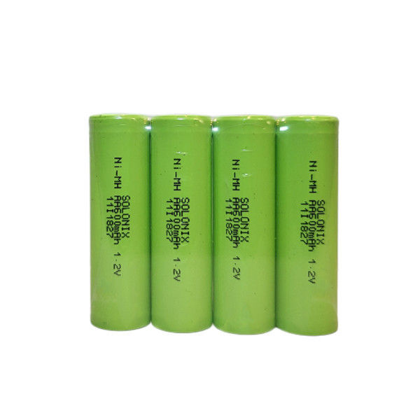 باتری قلمی قابل شارژ سولونیکس مدل صنعتی 600mAh سرتخت بسته 4 عددی