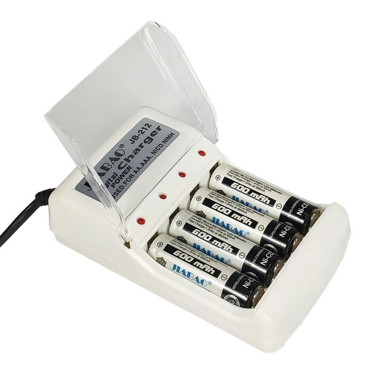 شارژر جیابائو مدل JB-212 کدAB402 به همراه باتری قلمی