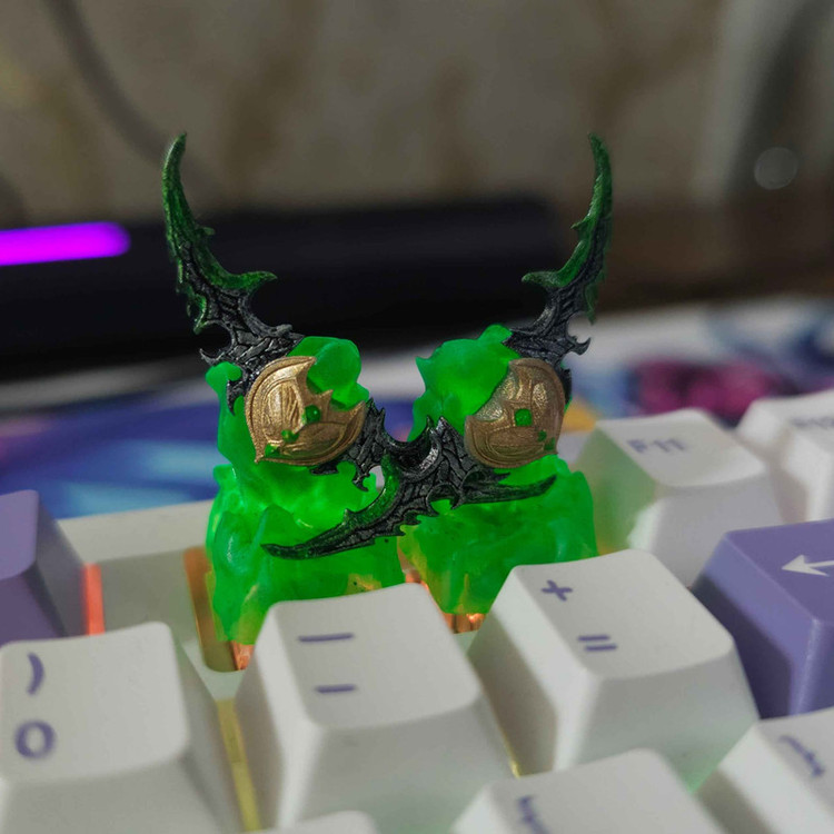 دکمه کیبورد مکانیکال مدل وارکرافت شمشیرای ایلیدان World of Warcraft Illidan The Twin Blades of Azzinoth
