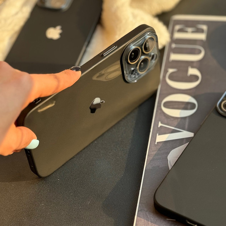 کاور مدل Ocean Black مناسب برای گوشی موبایل اپل iPhone 14 Pro Max