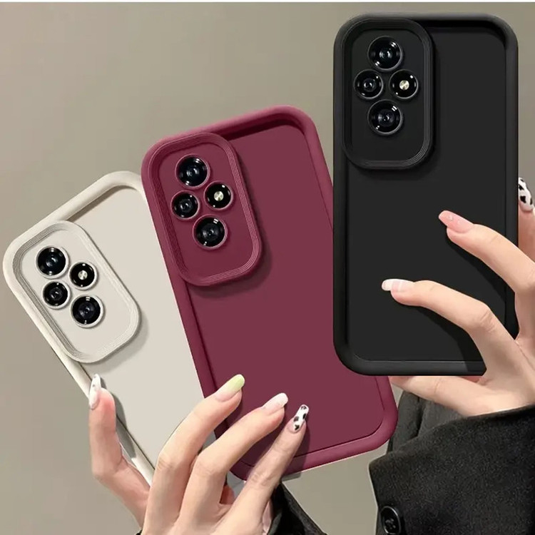 کاور موکولو مدل Silicone Puffer Strap مناسب برای گوشی موبایل آنر Honor 200 Lite به همراه بند آویز