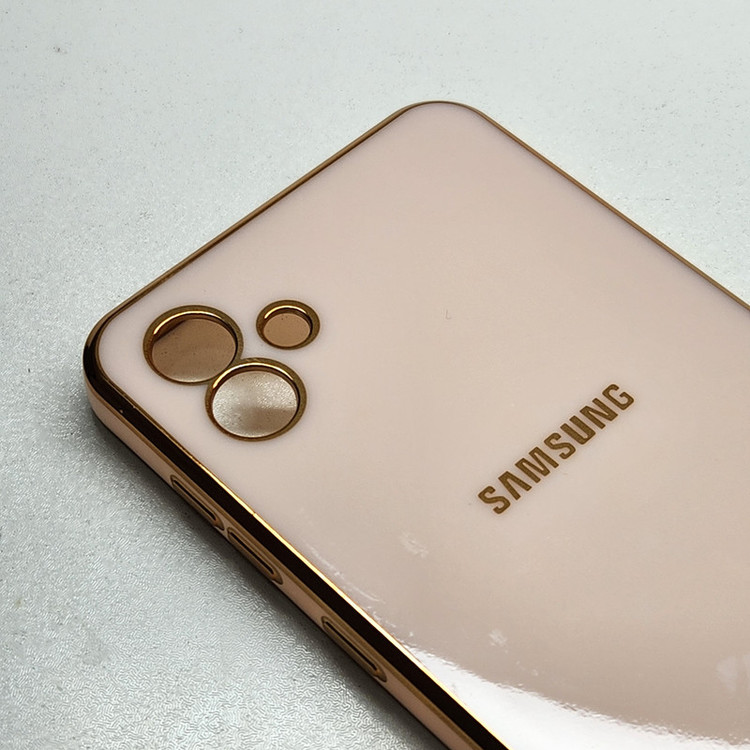 کاور طرح دور طلایی مناسب برای گوشی موبایل سامسونگ Galaxy A04/A04e