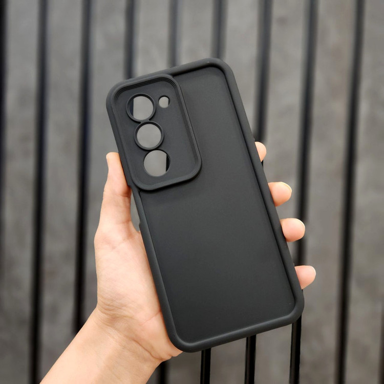 کاور مدل solid مناسب برای گوشی موبایل شیائومی Redmi 15