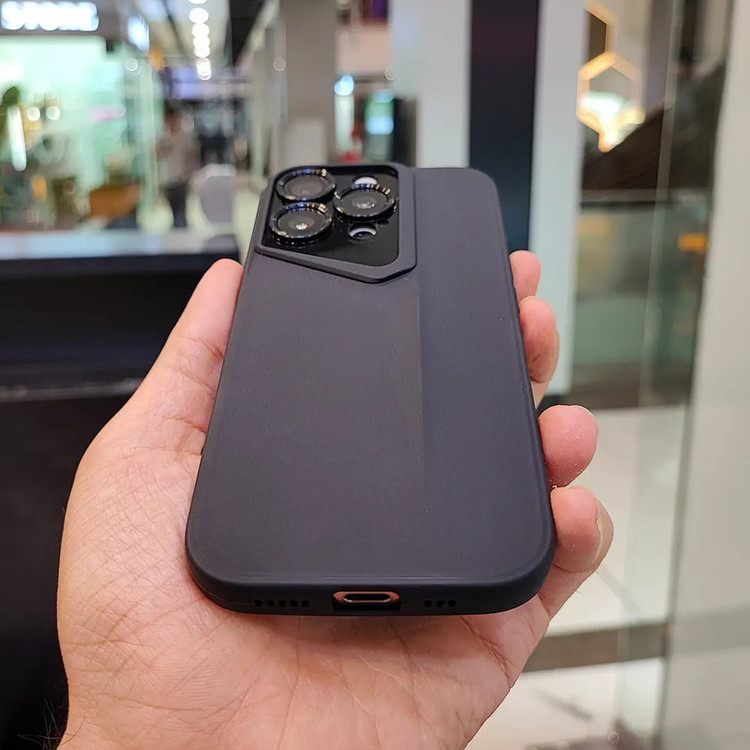 کاور مدل PCS Design کد 02 مناسب برای گوشی موبایل اپل iphone 16 Pro Max