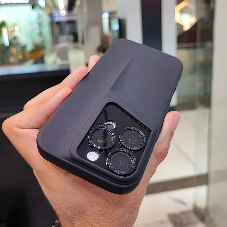 کاور مدل PCS Design کد 02 مناسب برای گوشی موبایل اپل iphone 16 Pro Max