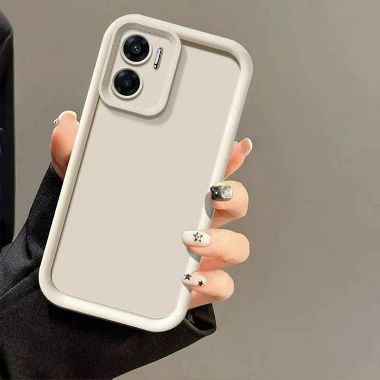 کاور موکولو مدل Silicone Puffer Strap مناسب برای گوشی موبایل شیائومی Redmi Note 11E/ Redmi 10 5G به همراه بند آویز