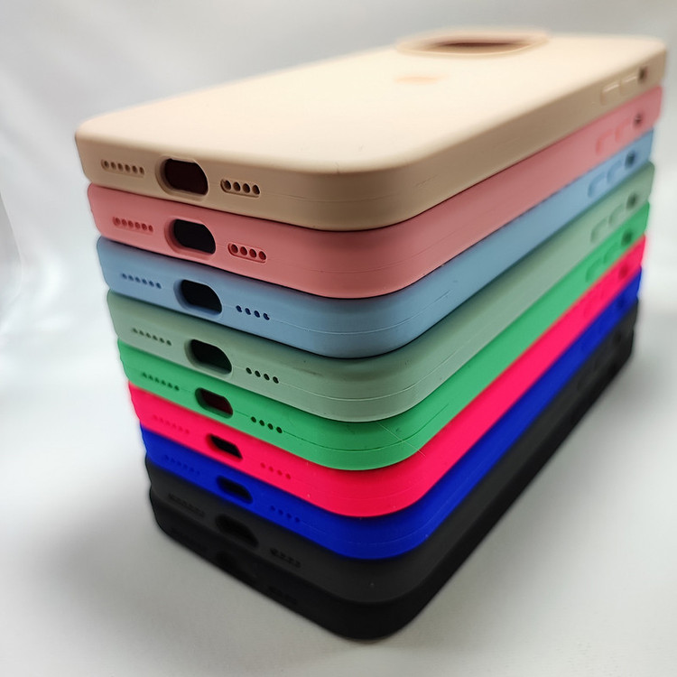 کاور مدل سیلیکونی مناسب برای گوشی موبایل اپل iPhone 13/iPhone 14