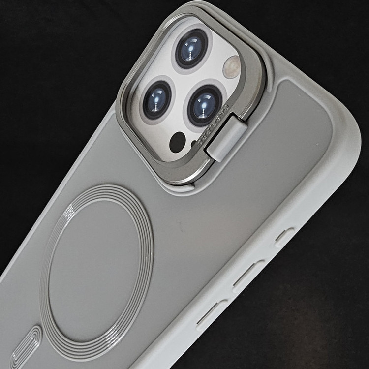 کاور مدل Pro مناسب برای گوشی موبایل اپل iPhone 15Promax