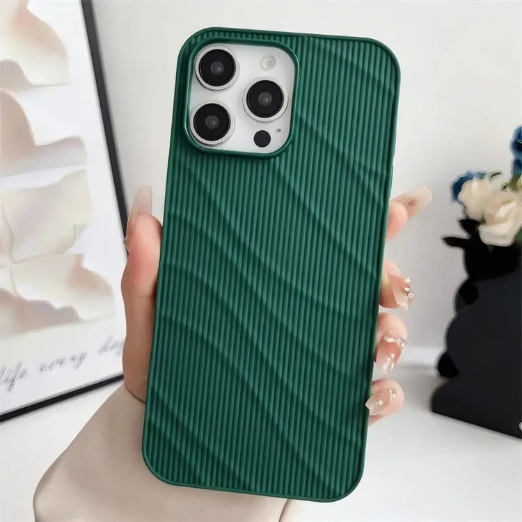 کاور آکادا مدل Curve مناسب برای گوشی موبایل اپل iphone 16