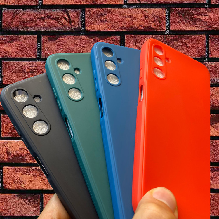 کاور بلو قاب مدل سیلیکونی کد 02 مناسب برای گوشی موبایل شیائومی Poco X3 Pro