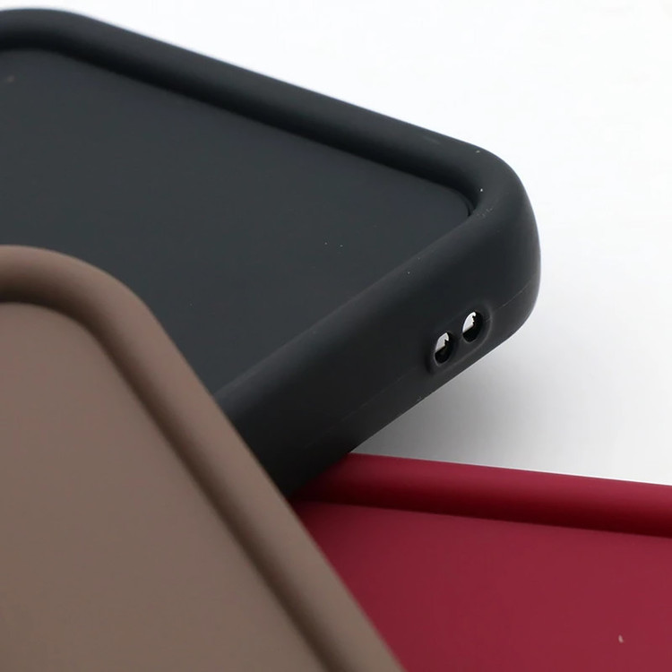 کاور موکولو مدل Puffer Strap مناسب برای گوشی موبایل ریلمی 12 Pro Plus / 12 Pro به همراه بندآویز