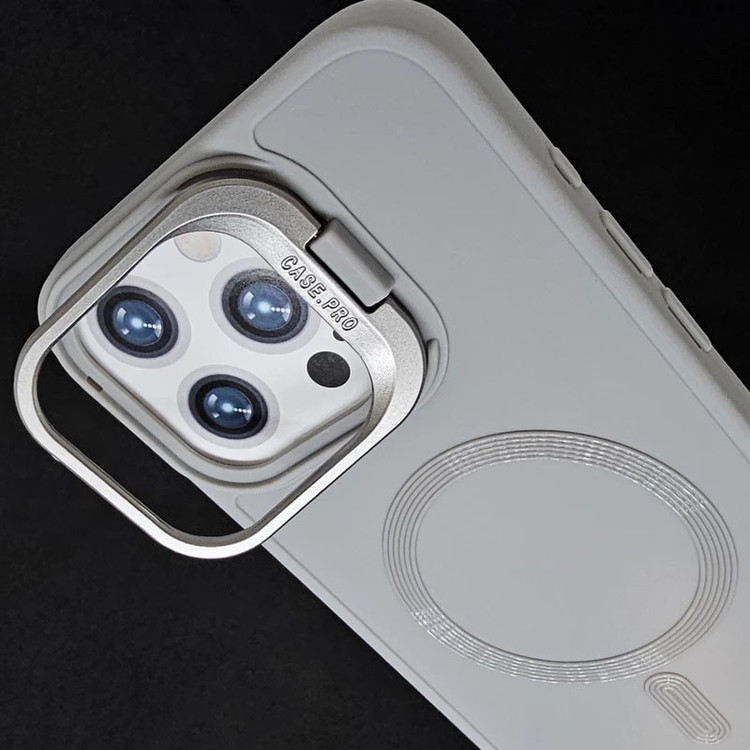 کاور آکادا مدل Magsafe Pro مناسب برای گوشی موبایل اپل iphone 16 Pro Max