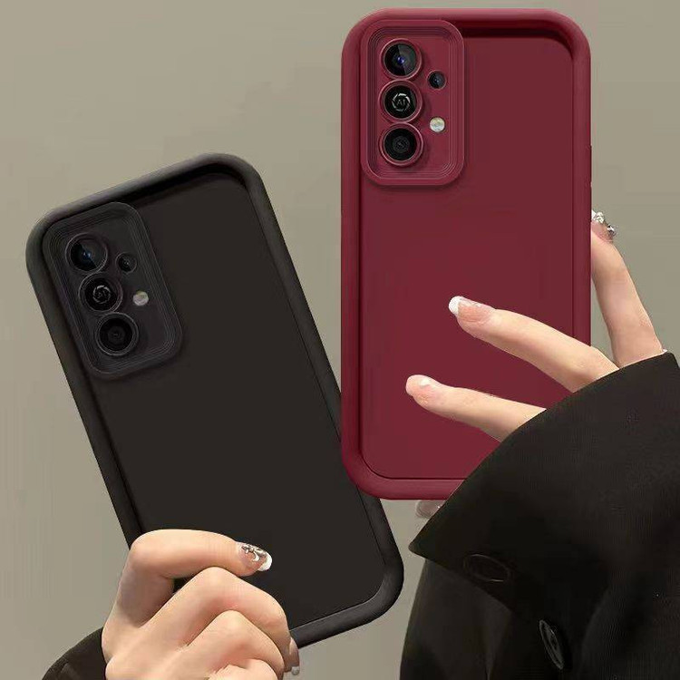 کاور موکولو مدل Silicone Puffer Strap مناسب برای گوشی موبایل سامسونگ Galaxy A72 4G / A72 5G به همراه بند آویز