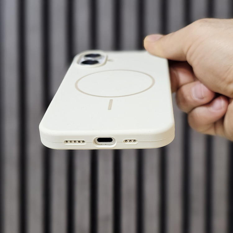 کاور کیس مدل سیلیکون مگ سیف مناسب برای گوشی موبایل اپل Iphone 16