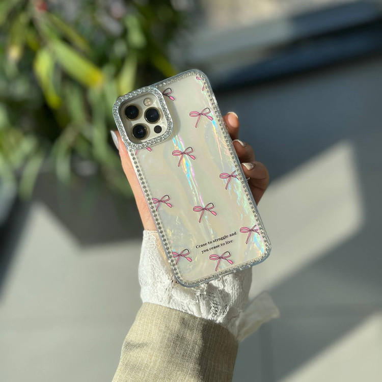 کاور مدل Diamond طرح پاپیون یخی مناسب برای گوشی موبایل اپل iPhone 17 pro