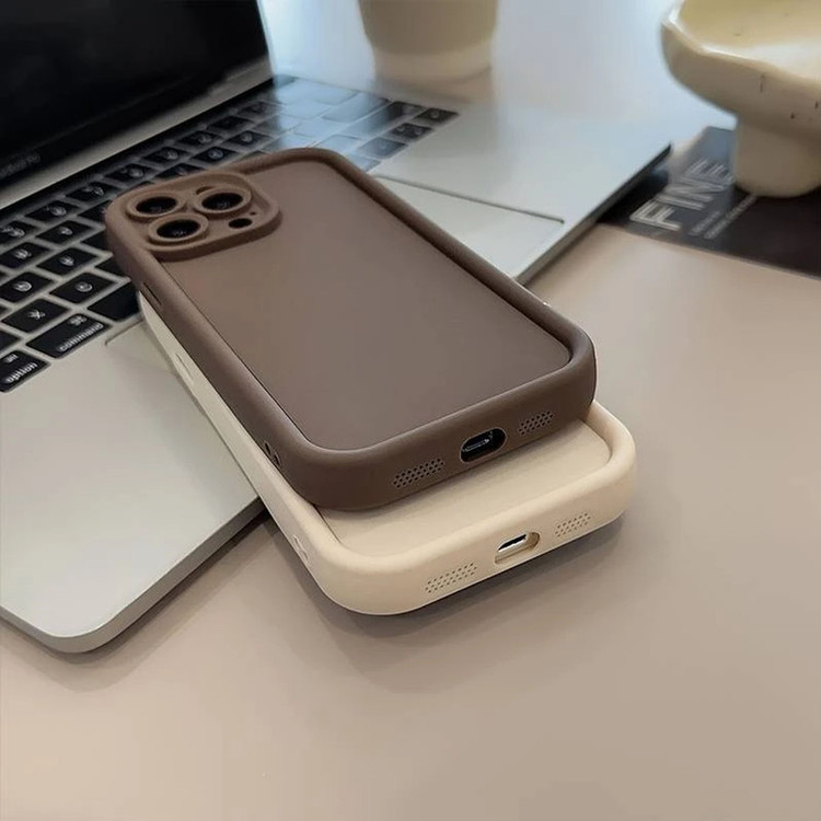 کاور موکولو مدل Silicone Puffer Strap مناسب برای گوشی موبایل سامسونگ Galaxy A20/ A30 به همراه بند آویز