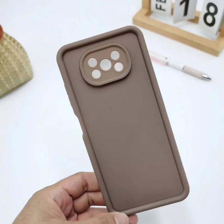 کاور موکولو مدل Silicone Puffer Strap مناسب برای گوشی موبایل شیائومی Poco X3/ Poco X3 Pro به همراه بند آویز