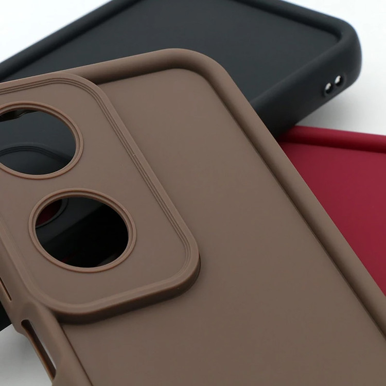 کاور موکولو مدل Silicone Puffer Strap همراه با بند مناسب برای گوشی موبایل آنر X7B
