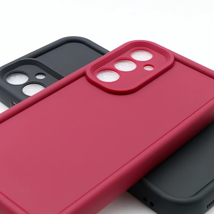 کاور موکولو مدل Silicone Puffer Strap مناسب برای گوشی موبایل سامسونگ Galaxy S23 FE 5G / S23 FE به همراه بند آویز