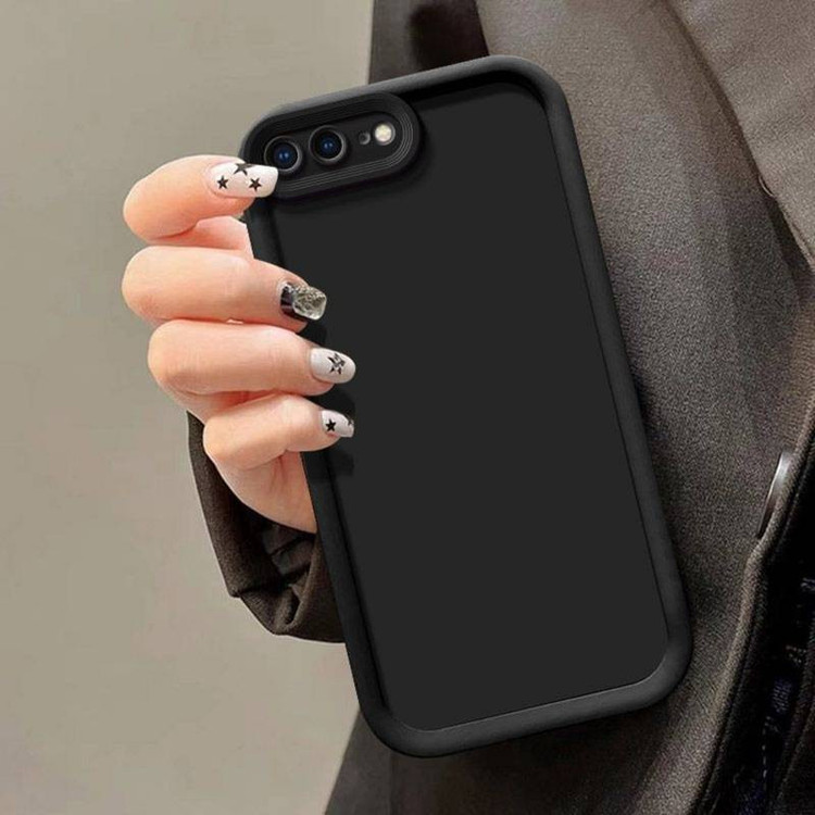 کاور موکولو مدل Silicone Puffer Strap مناسب برای گوشی موبایل اپل iPhone 7 Plus/ iPhone 8 Plus به همراه بند آویز