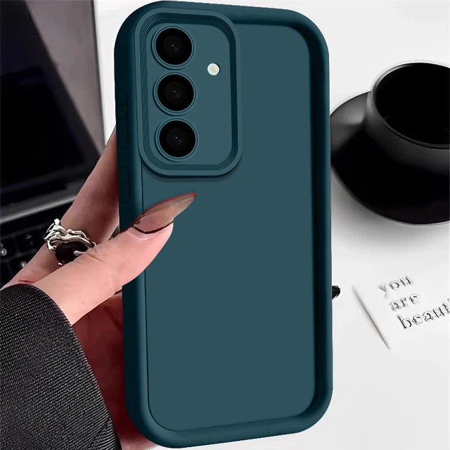 کاور موکولو مدل Silicone Puffer Strap مناسب برای گوشی موبایل سامسونگ Galaxy A26 به همراه بند آویز