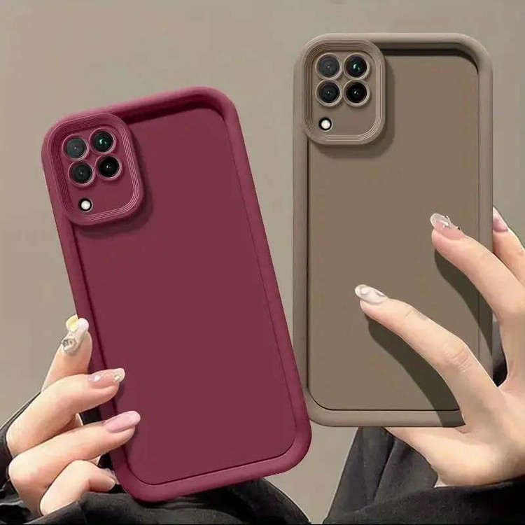 کاور موکولو مدل Silicone Puffer Strap مناسب برای گوشی موبایل سامسونگ Galaxy A22 4G به همراه بند آویز
