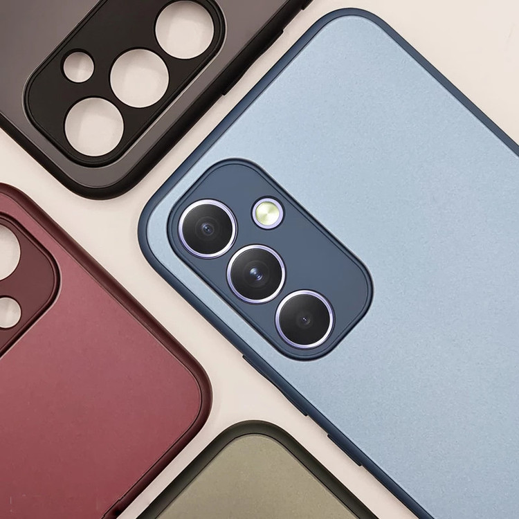 کاور آیرون من مدل Classico pro مناسب برای گوشی موبایل سامسونگ Galaxy S23 FE همراه با قلم لمسی