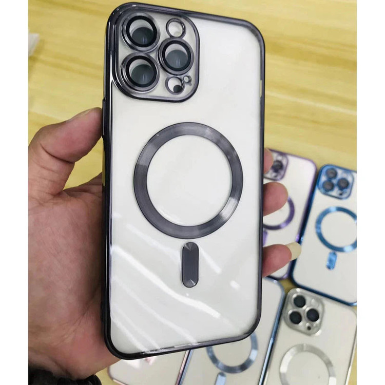 کاور آکادا مدل Magsafe مناسب برای گوشی موبایل اپل iphone 17 Pro Max