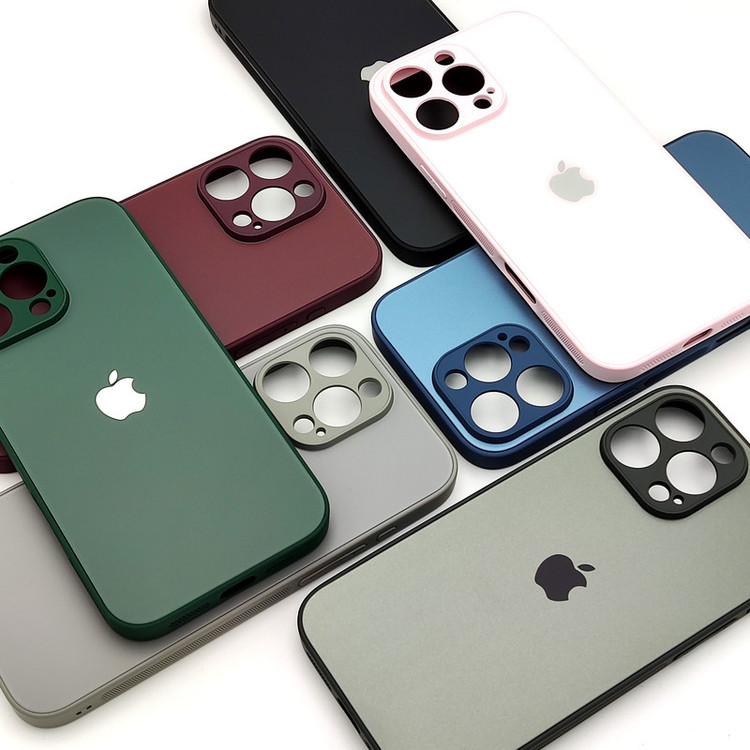 کاور سامورایی مدل Classico PRO مناسب برای گوشی موبایل اپل iPhone 16 Pro Max