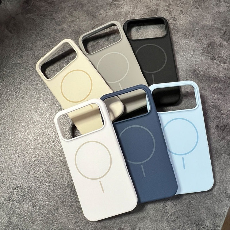 کاور مانستر مدل MagSil1 مناسب برای گوشی موبایل اپل iPhone 17 Pro Max