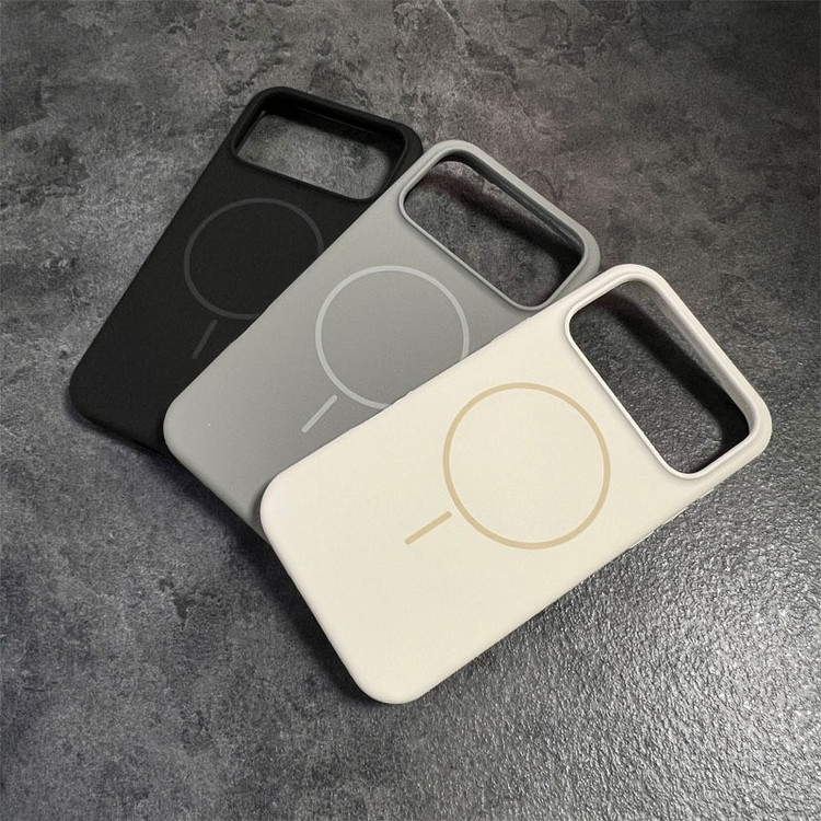 کاور مانستر مدل MagSil1 مناسب برای گوشی موبایل اپل iPhone 17 Pro Max
