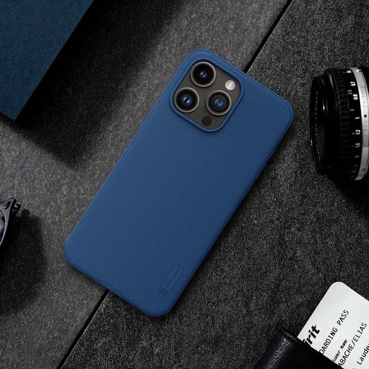 کاور نیلکین مدل Super Frosted Shield Pro مناسب برای گوشی موبایل اپل iPhone 15 Pro Max
