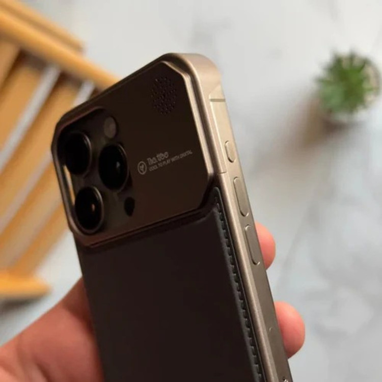 کاور اپیکوی مدل Lux Leather Metal مناسب برای گوشی موبایل اپل iPhone 13 Pro Max