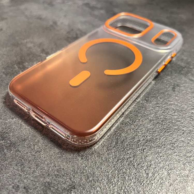 کاور مانستر مدل FadeCase مناسب برای گوشی موبایل اپل iPhone 17 Pro Max