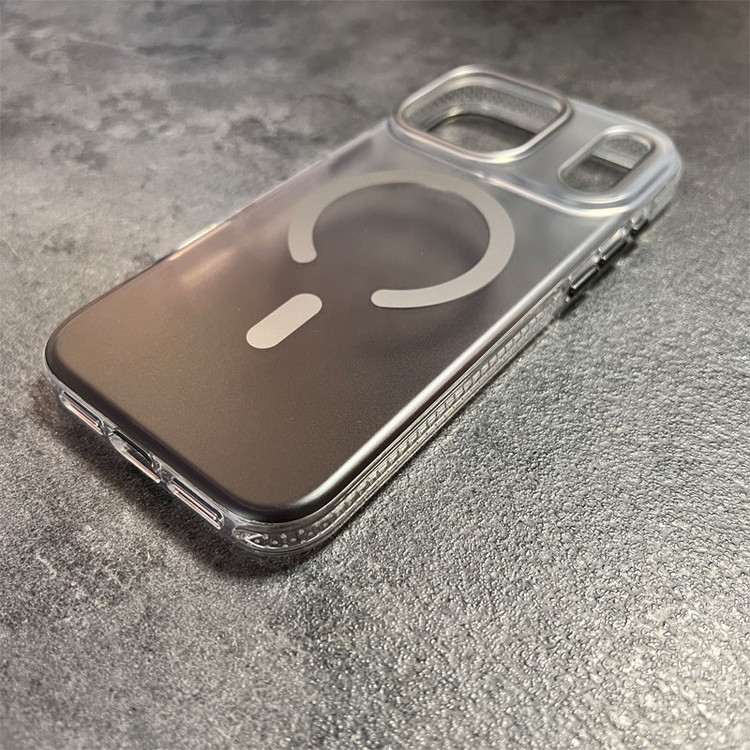 کاور مانستر مدل FadeCase مناسب برای گوشی موبایل اپل iPhone 17 Pro Max