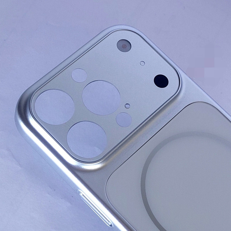 کاور مدل convert مناسب برای گوشی موبایل اپل iphone 16 pro