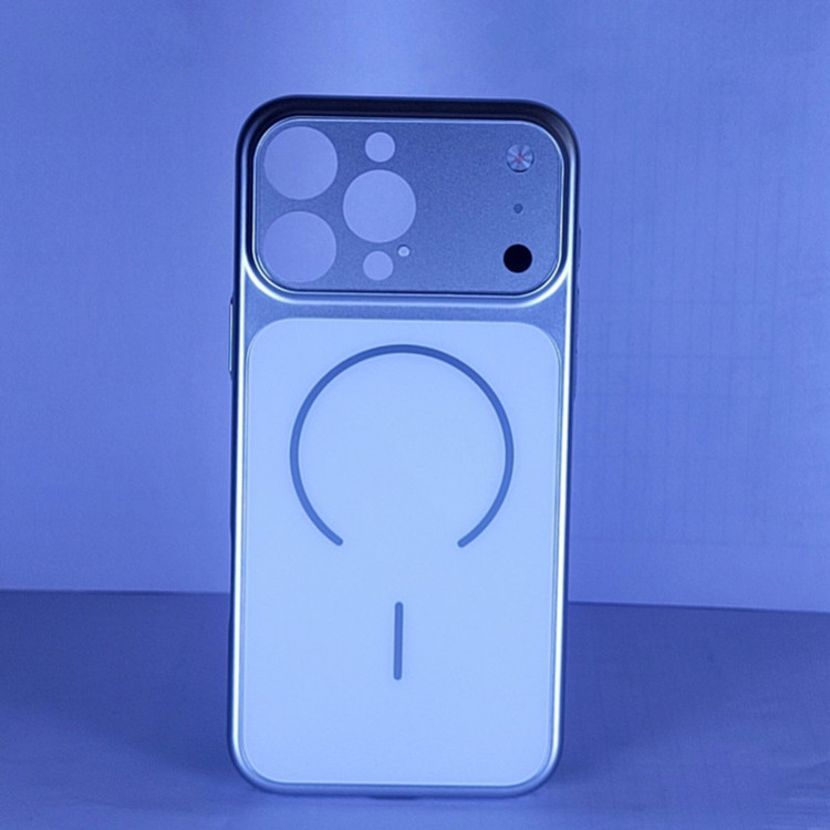 کاور مدل convert مناسب برای گوشی موبایل اپل iphone 16 pro