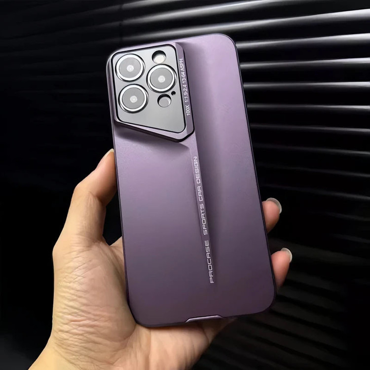 کاور آکادا مدل Sport Car مناسب برای گوشی موبایل اپل iphone 16 Pro Max
