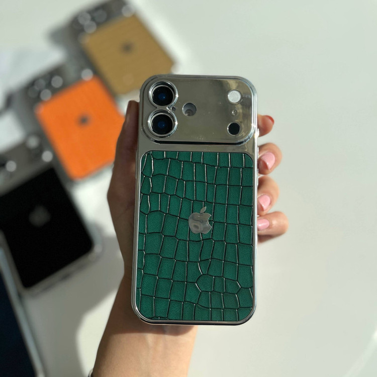 کاور مدل PU Leather طرح کروکدیل مناسب برای گوشی موبایل اپل Iphone 16 pro