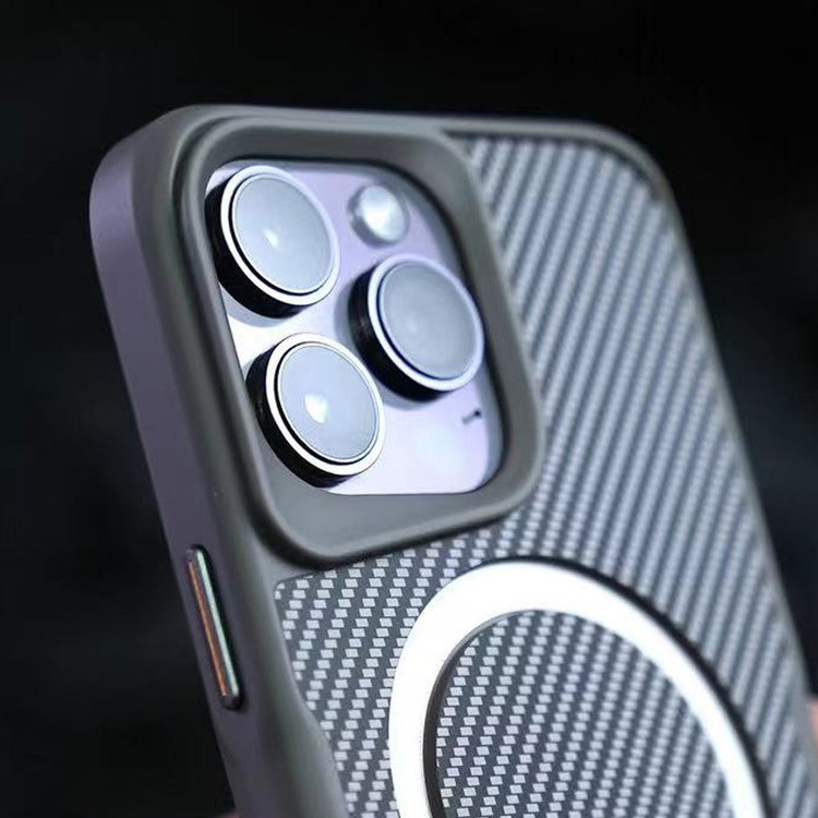 کاور بادیگارد مدل Carbon Stand مناسب برای گوشی موبایل اپل iPhone 16 Pro Max