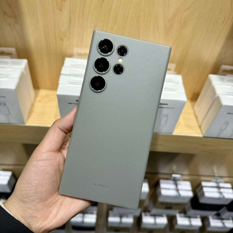 کاور کی -زد دو مدل Air Skin مناسب برای گوشی موبایل سامسونگ Galaxy S24 Ultra