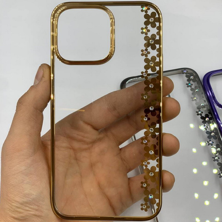 کاور دیویا مدل نگین دار طرح gol مناسب برای گوشی موبایل اپل iphone 14/13