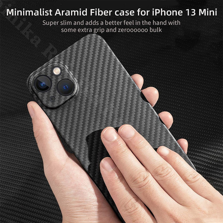 کاور رینیکا مدل Carbon Fiber I14Plus مناسب برای گوشی موبایل اپل Iphone 14 Plus